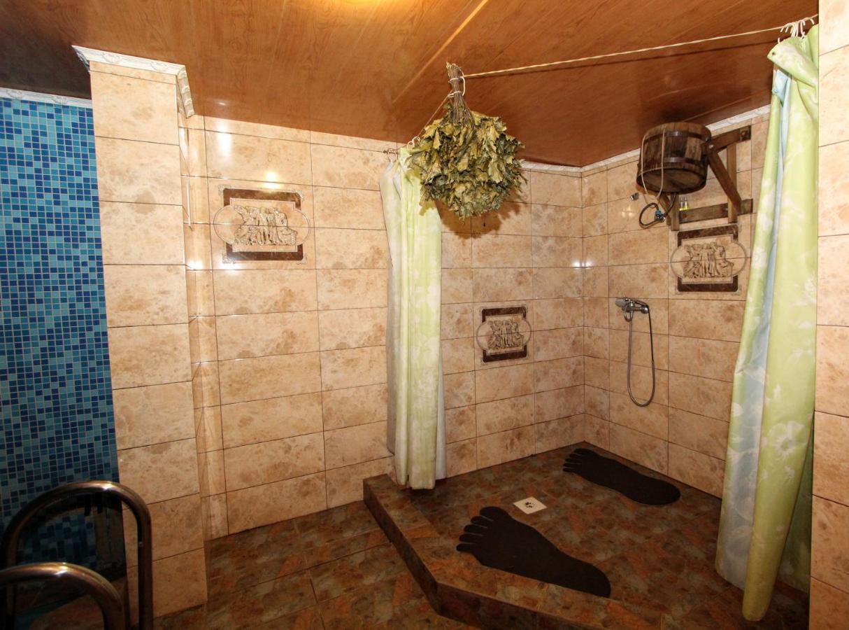 Complex "Shum Lisu" Apartment Tatariv Bagian luar foto