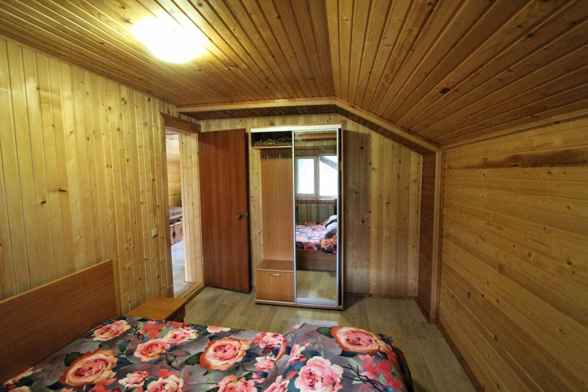 Complex "Shum Lisu" Apartment Tatariv Bagian luar foto